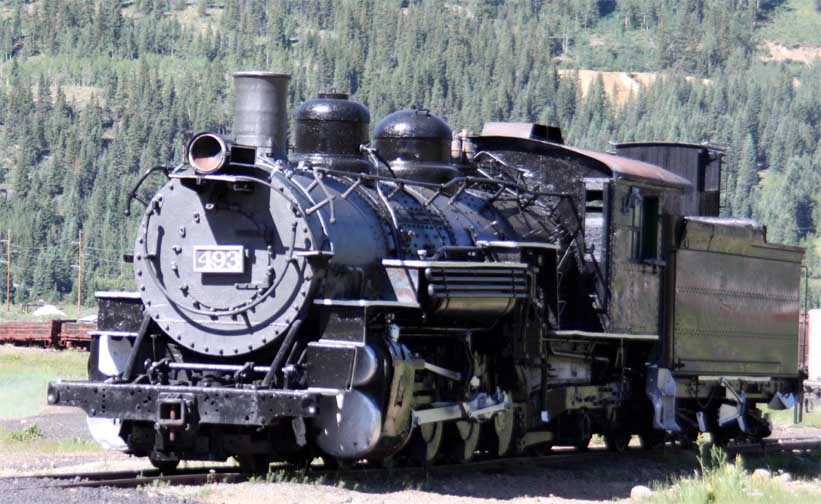古い蒸気機関車